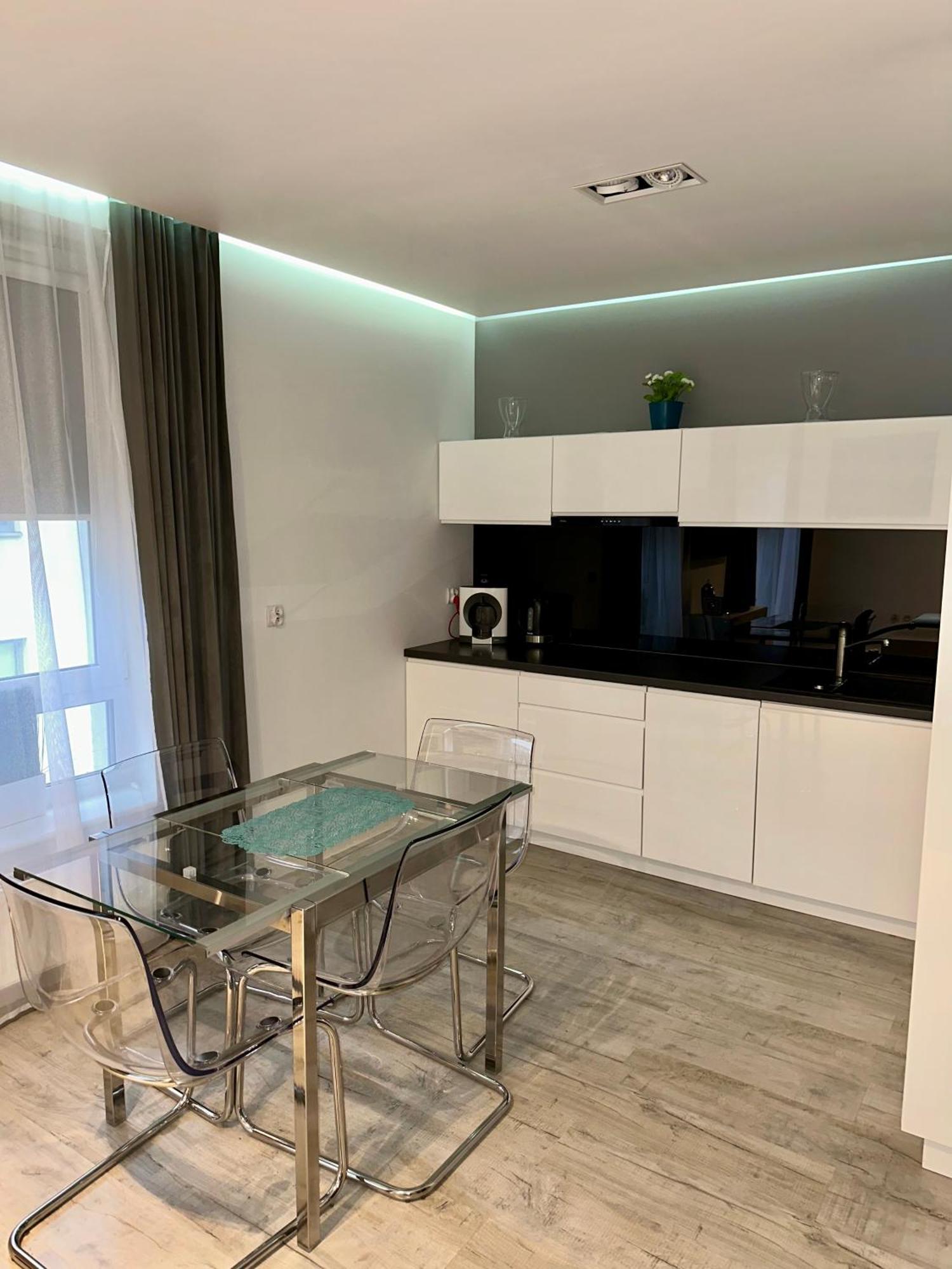Apartament Shadow Grey Kolobřeh Exteriér fotografie