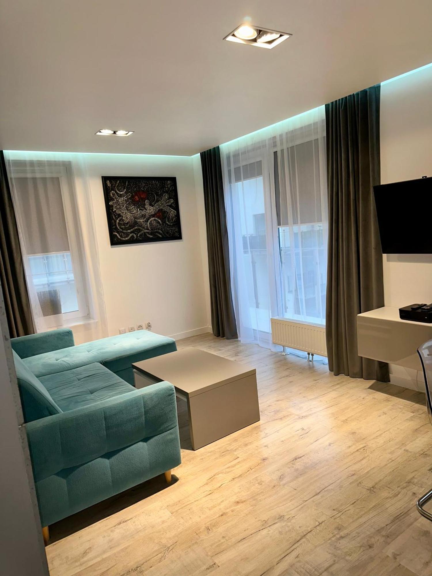 Apartament Shadow Grey Kolobřeh Exteriér fotografie